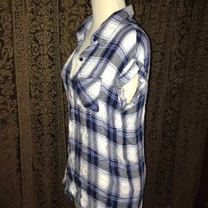 Flannel tee.
